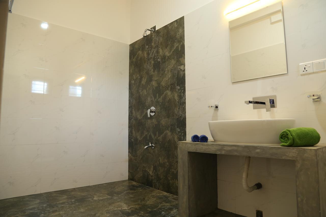 Hikka Regent Hotel Hikkaduwa Luaran gambar