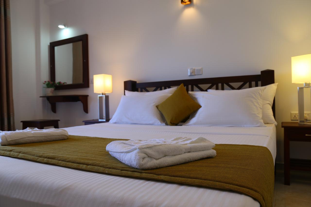 Hikka Regent Hotel Hikkaduwa Luaran gambar
