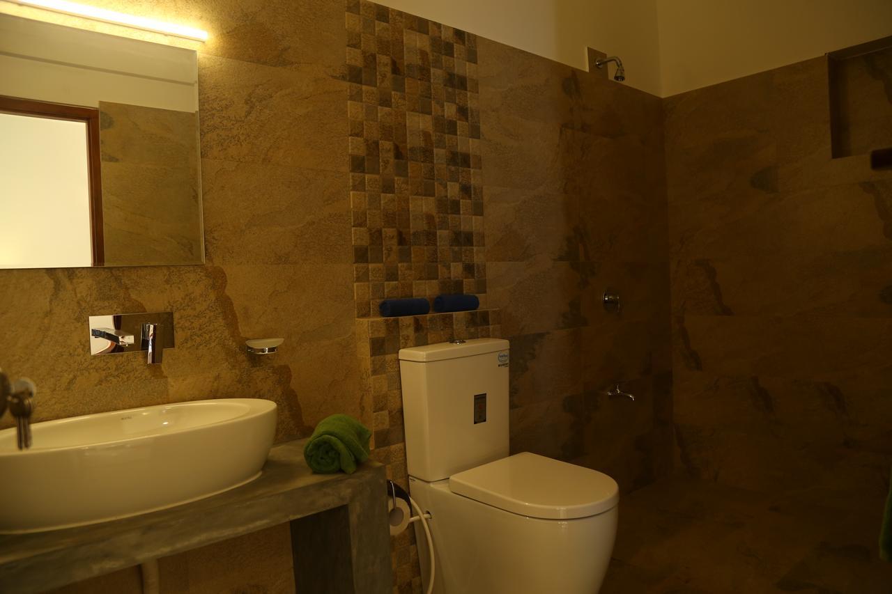 Hikka Regent Hotel Hikkaduwa Luaran gambar