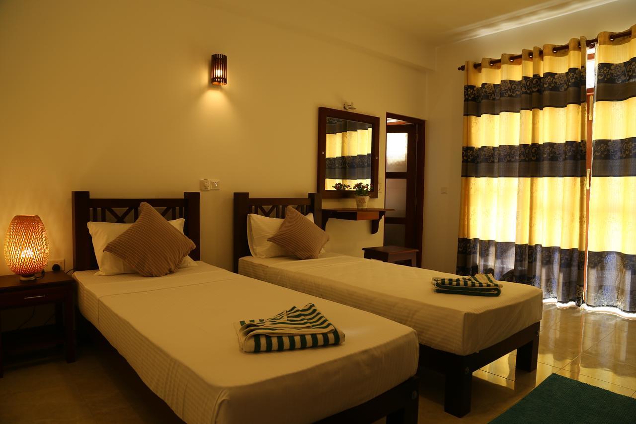 Hikka Regent Hotel Hikkaduwa Luaran gambar